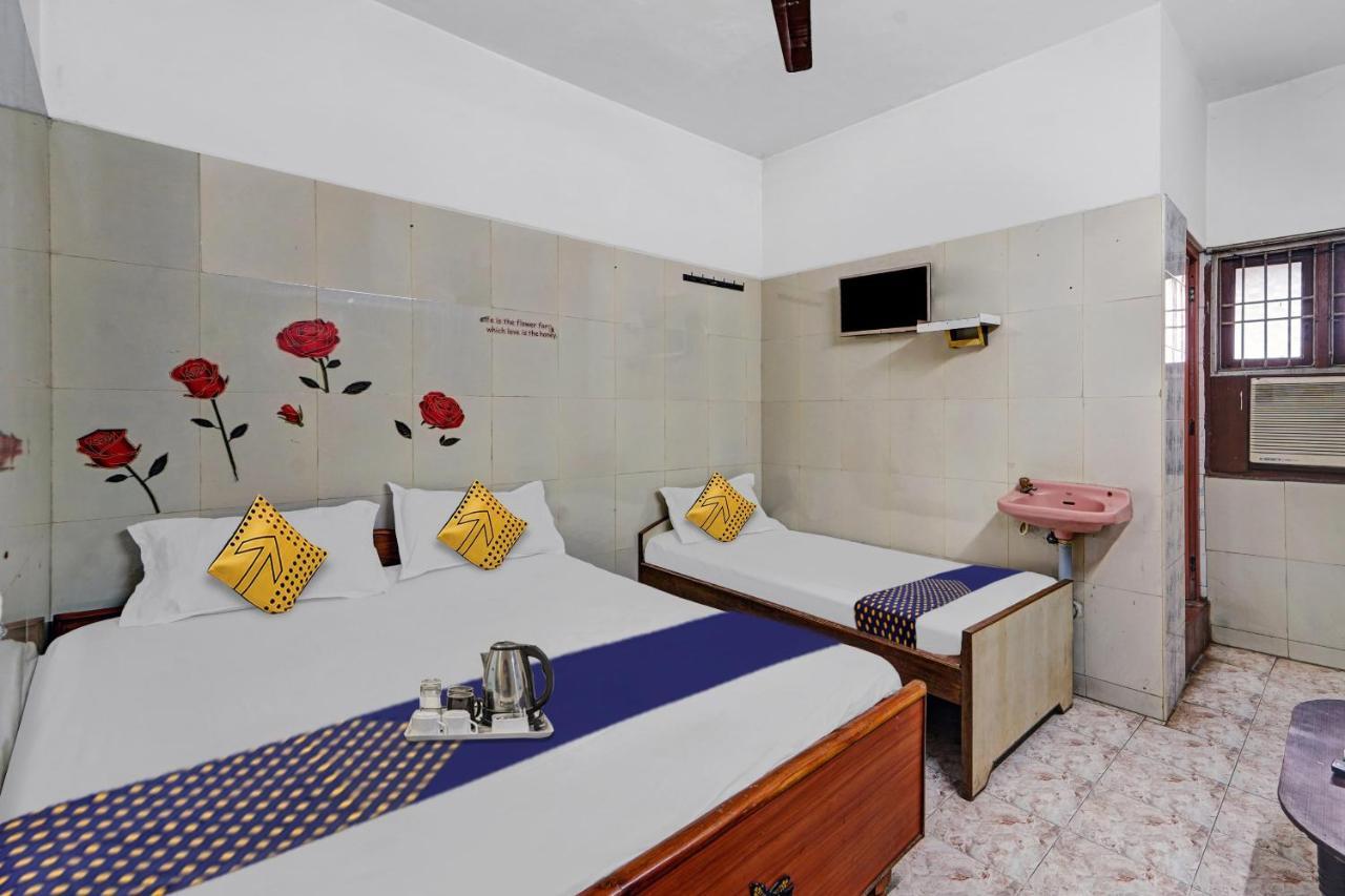 Spot On New Golden Star Guest House Near Thirumangalam Metro Station Τσενάι Εξωτερικό φωτογραφία
