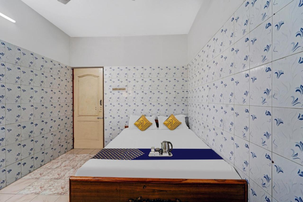 Spot On New Golden Star Guest House Near Thirumangalam Metro Station Τσενάι Εξωτερικό φωτογραφία